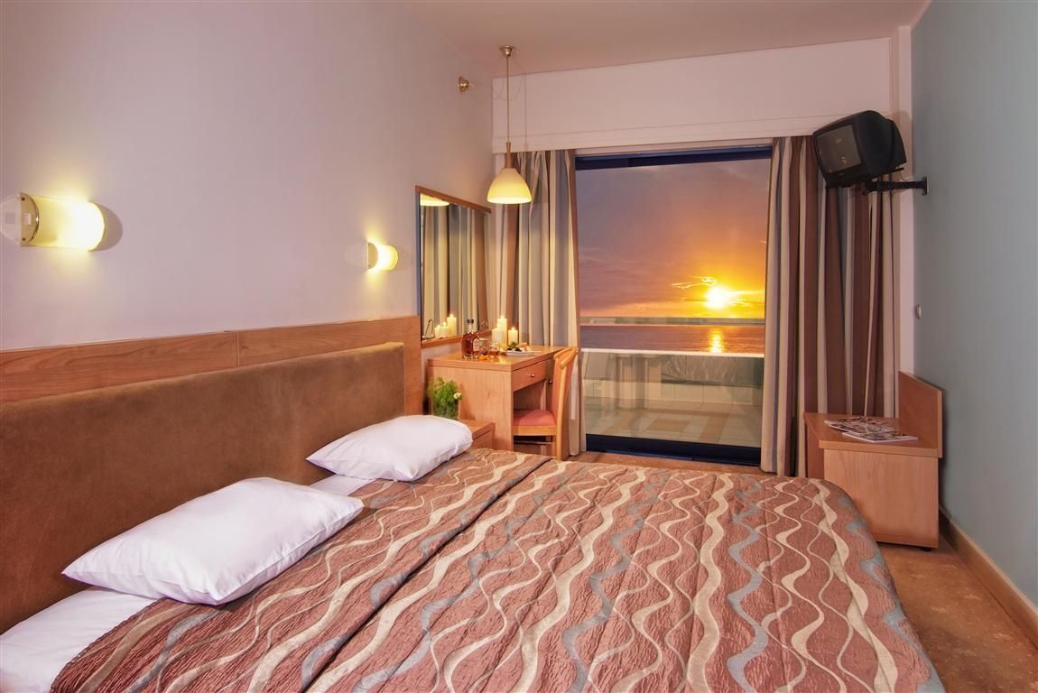 Poseidon Hotel 3*
